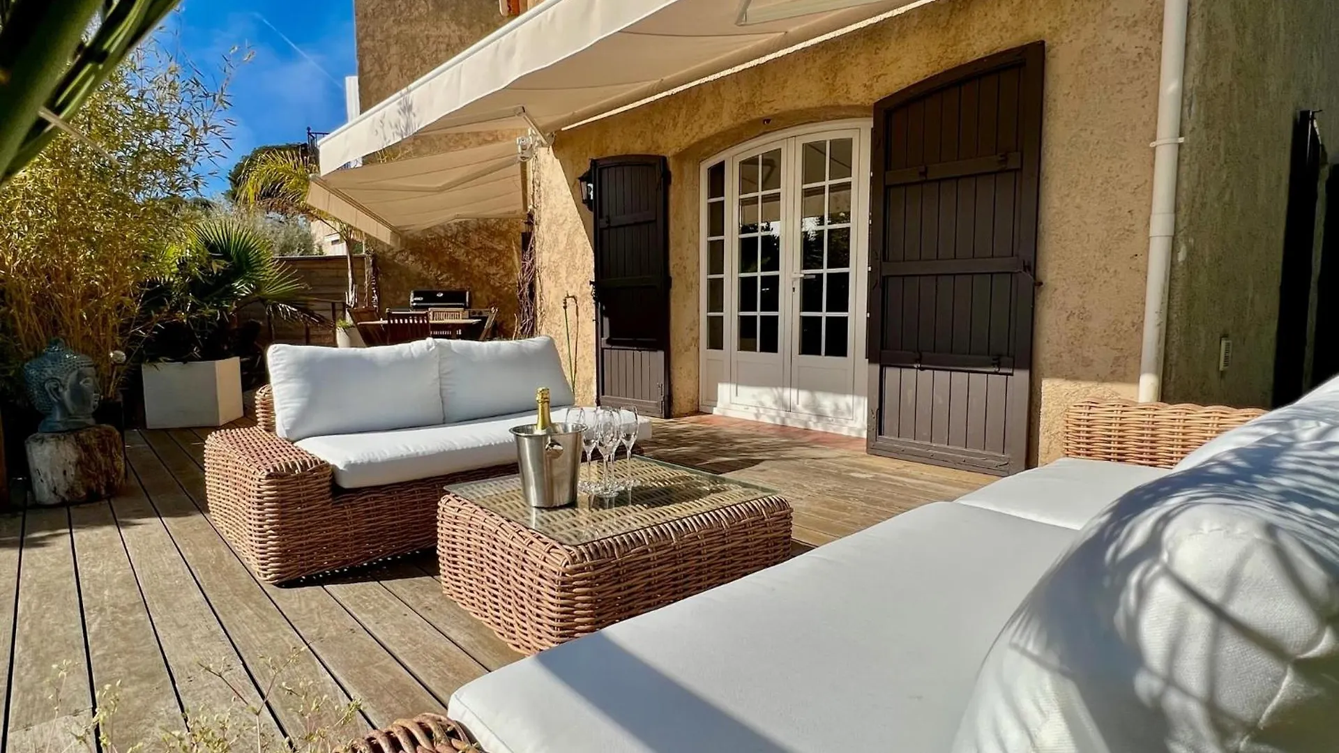 Maison Dans Residence Avec Piscine Et Tennis Antibes 0*,  France